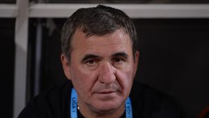 Hagi a spus lucrurilor pe nume în cazul lui Eric: "Am nevoie de el aici, nu în vacanță". Care este situația brazilianului