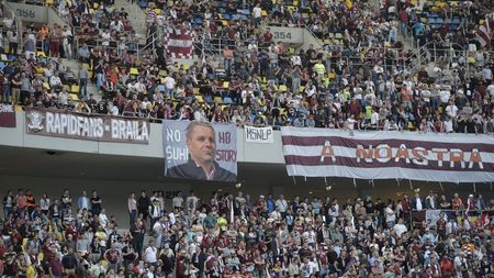 Șumudică pune jar pe foc: "Ă‚sta nu e Rapid! Se ceartă, se bat". Momentul jenant prin care a trecut idolul din Giulești: "Nu m-a lăsat inima să mă duc la meci"