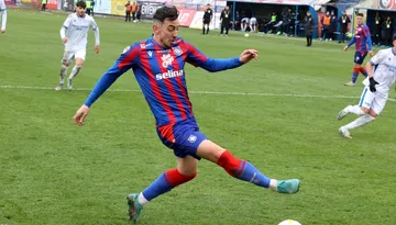Ioan Hora ar fi decis să prelungească înțelegerea cu FC Bihor. La începutul sezonului următor va împlini 38 de ani, dar atacantul face diferența