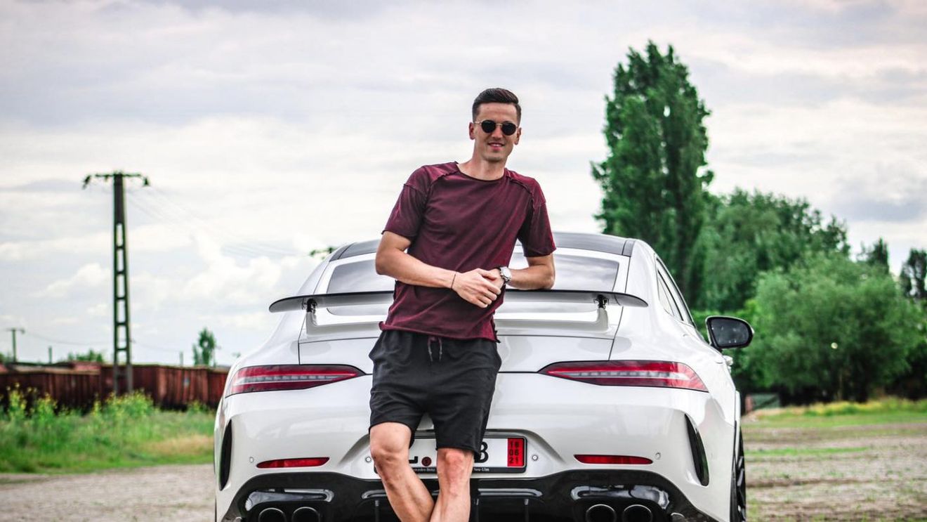 Florin Gardoș a dat lovitura! Fostul jucător de la FCSB și-a luat un bolid care l-ar face invidios chiar și pe Gigi Becali | FOTO & VIDEO