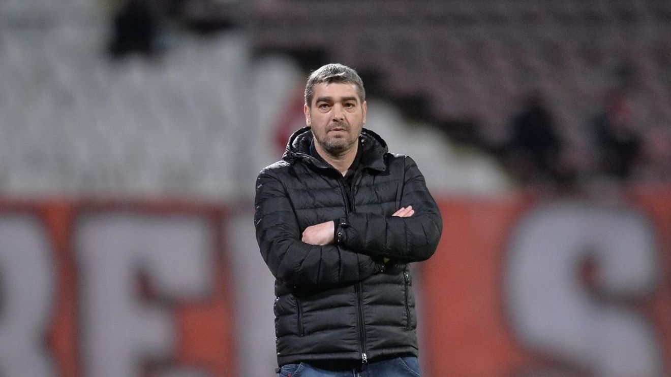 Liviu Ciobotariu negociază cu Dinamo, după plecarea lui Dusan Uhrin!