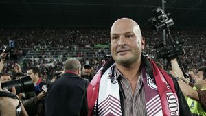 Paszkany:** "Baftă Stelei! Fiecare trebuie să-și poarte crucea"