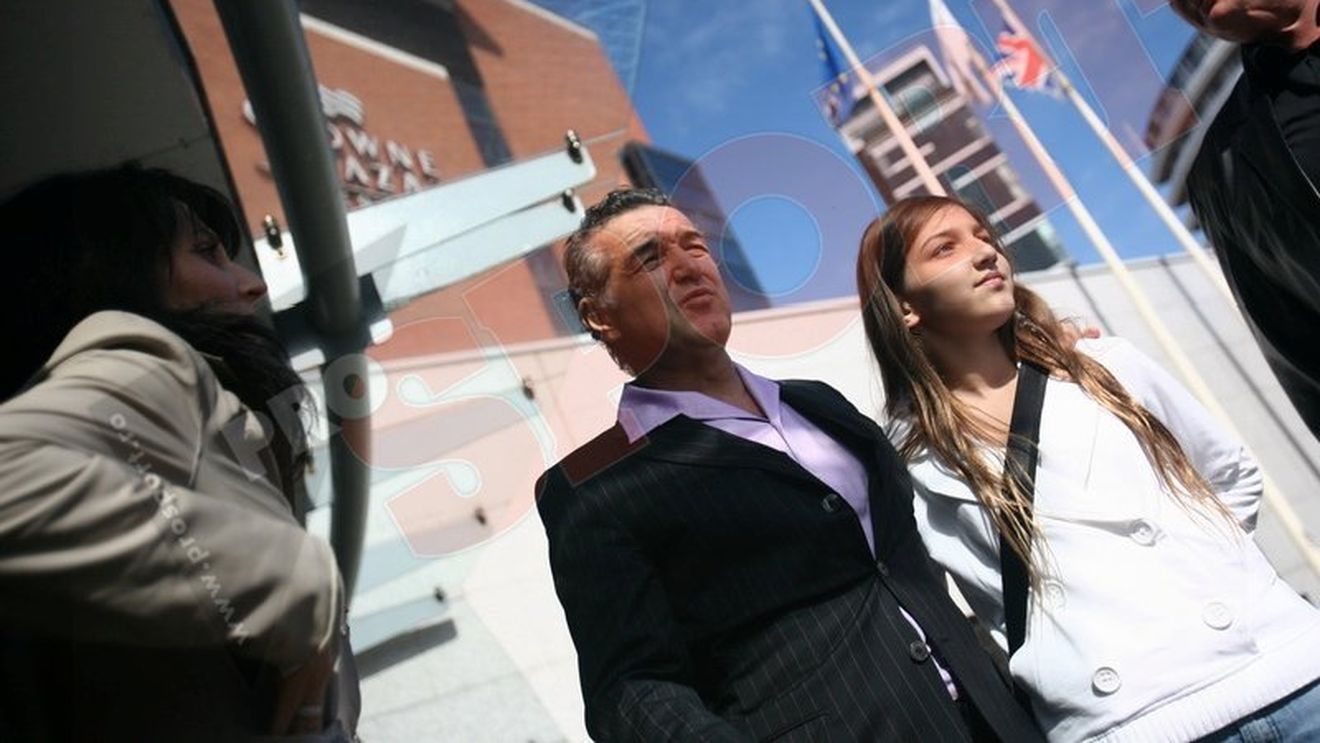 Becali: **'Ilie are o singură dilemă înaintea meciului cu Liverpool' VEZI care!