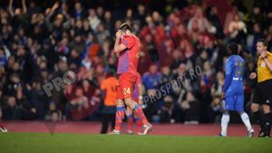 Cum comentează rivalii eliminarea Stelei:** "Nu poți să ai noroc la nesfârșit! A câștigat echipa mai bună"