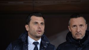 FCSB îl are în lot pe "Radamel Falcao": "Se crede la fel ca el". Lupta lui MM: "Își ia lumea în cap, nu trebuie lăsat să se relaxeze"