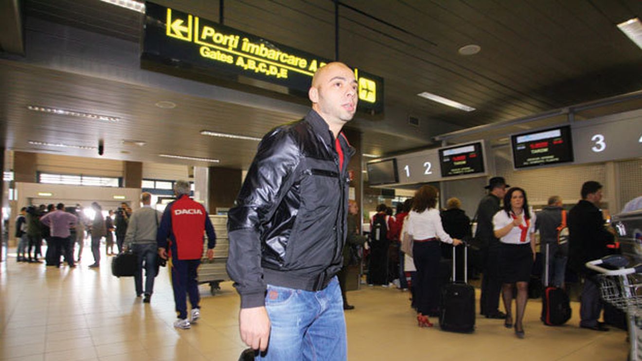 OFICIAL "Câinele" Kiriță va fi antrenat de "Fiara" Lăcătuș! Fundașul a semnat cu Târgu Mureș