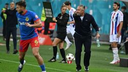 VIDEO Reghecampf a explodat când a fost întrebat despre Gigi Becali! Acuzații neașteptate la adresa rivalelor FCSB: „Facem pe proștii?”
