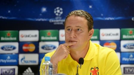 Reghe îi ironizează pe rivalii de la Dinamo: "Nu are rost să țin conferințe de presă, Mulțescu vorbește mai mult de Steaua"