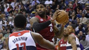 Probleme majore sau o simplă înfrângere?** Heat a pierdut în ultima secundă cu Golden State Warriors!