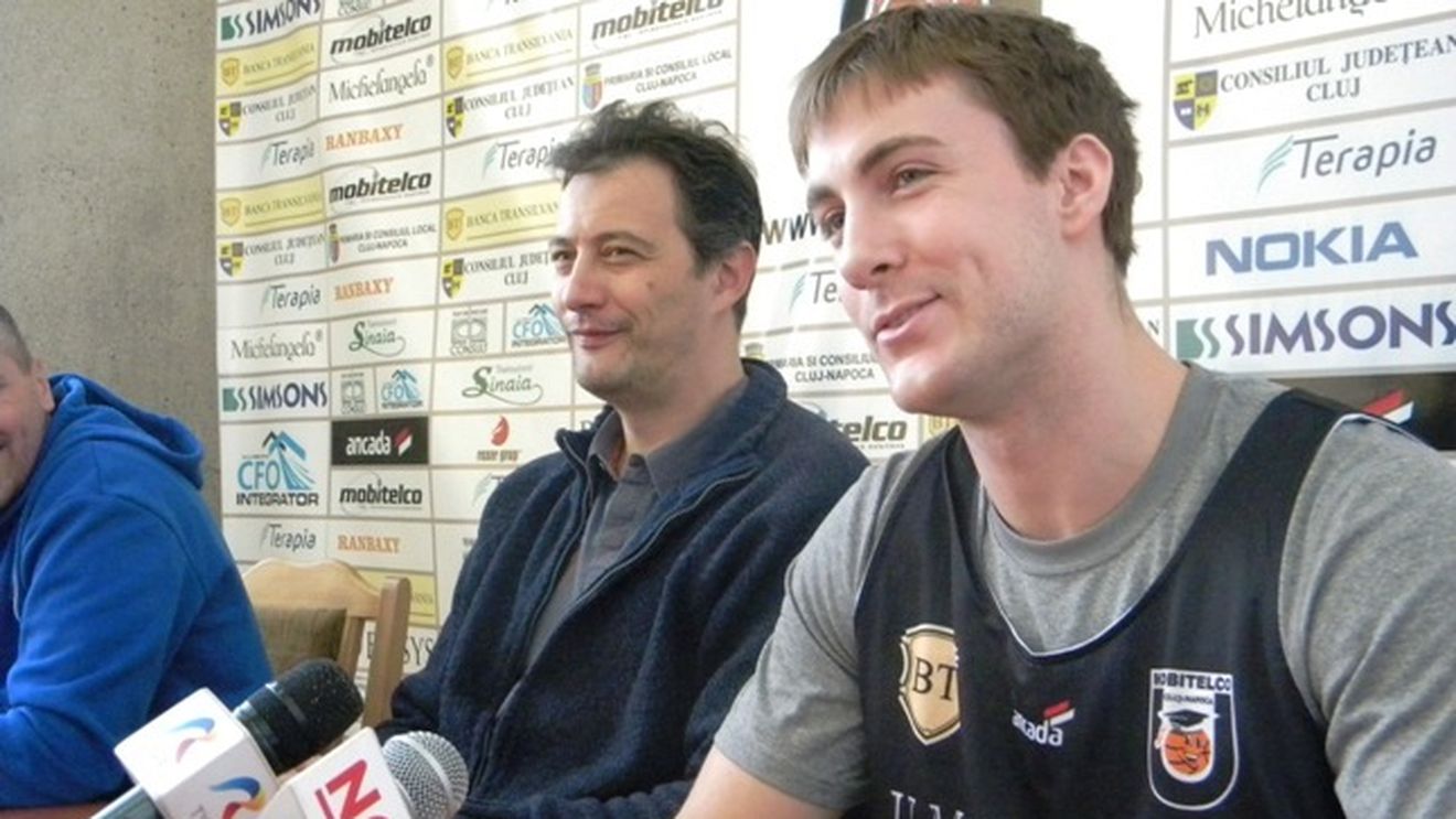 Tyler Morris prezentat la "U", David Lawrence în stand-by