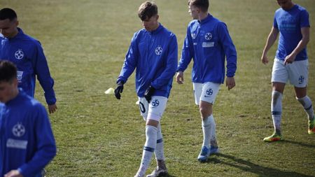 Octavian Popescu, schimbat pentru a nu risca o accidentare serioasă în Steaua - FCSB 2. Mijlocașul a ieșit şchiopătând