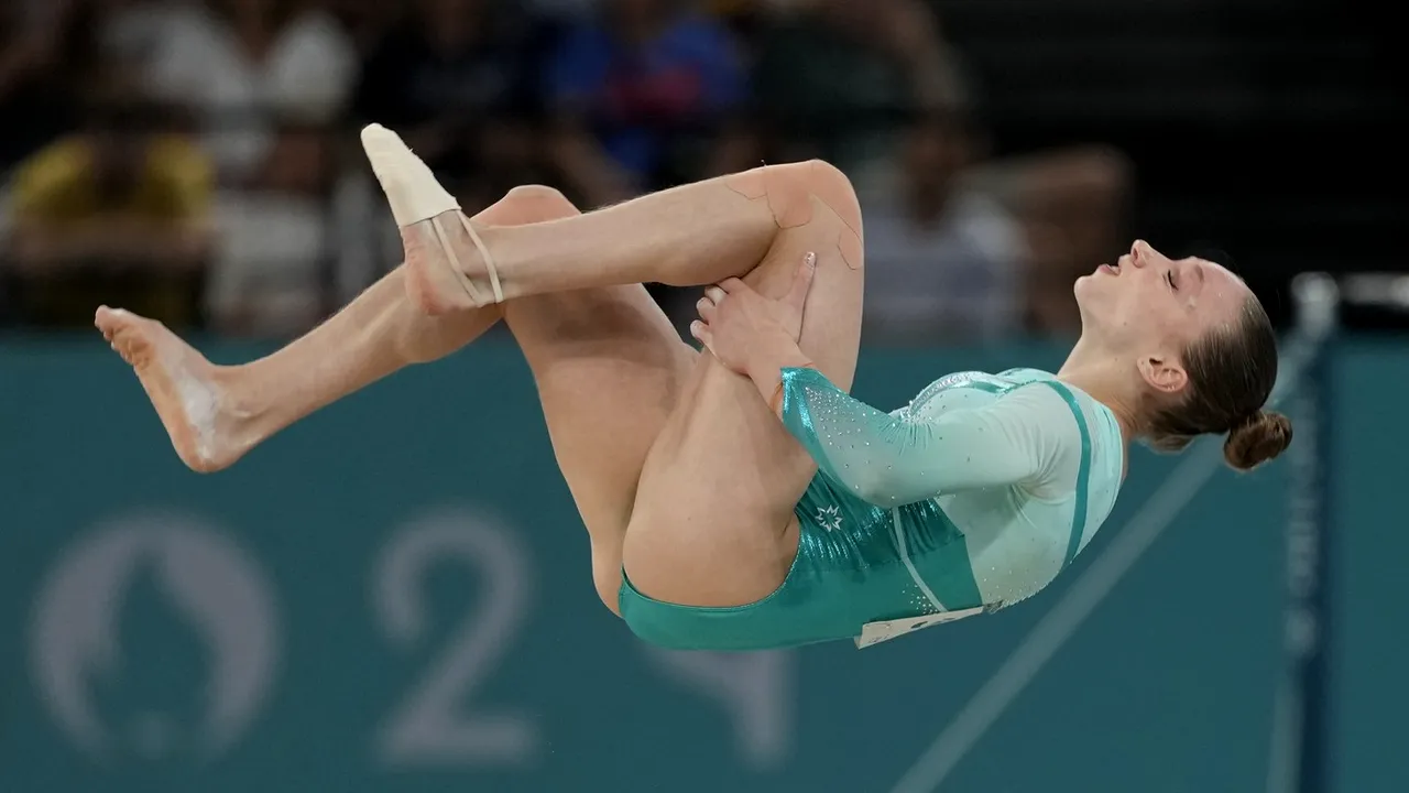 Șefa sportului din România a intervenit după ce gimnasta Ana Bărbosu a fost deposedată injust de medalia olimpică! Elisabeta Lipă a spus lucrurilor pe nume: „Gust amar”