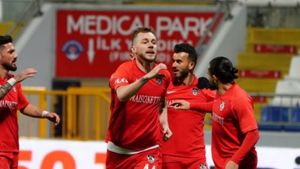 Alexandru Maxim a dezvăluit secretul ascensiunii sale la Gaziantep: „M-a ajutat foarte mult! A fost cea mai bună decizie”