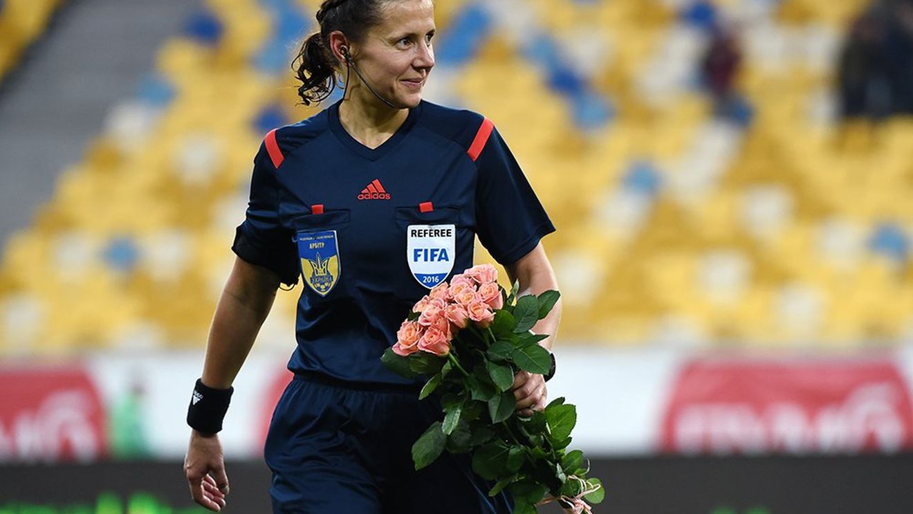 Premieră pentru naționala României! Reprezentativa lui Mirel Rădoi va fi arbitrată de o brigadă feminină pe Arena Națională!