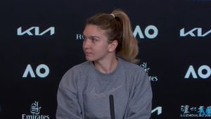 Gafă la adresa Simonei Halep după victoria cu Iga Swiatek de la Australian Open: „Americanismul jurnaliștilor..." Cum a fost tratată la conferința de presă | VIDEO