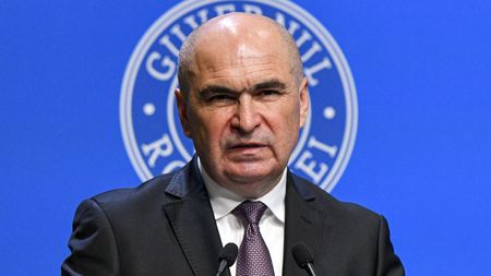 Milionarul Mitică Dragomir îl face praf pe Ilie Bolojan din cauza măsurilor de austeritate: „E tare ca fularul! L-au strâns cu ușa”