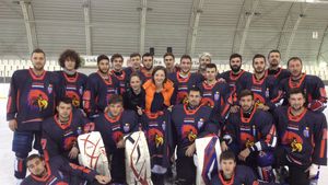 FOTO - Ana-Maria Brânză i-a vizitat pe hocheiștii steliști în cantonamentul de la Cârța