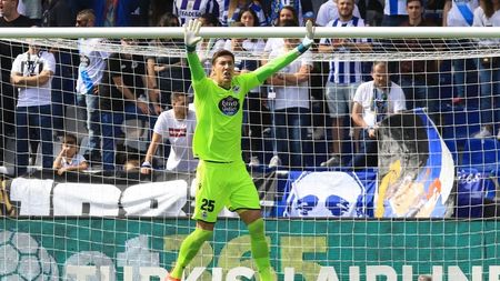 Fanii lui Deportivo s-au săturat de Pantilimon! "Așa se întâmplă când joci fără portar. A aruncat pe geam un joc excelent"