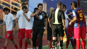 Test pentru Ganea cu surpriza Ligii 1. Mureșenii, lideri la organizare tactică. Falub: "Acum antrenez campioni"