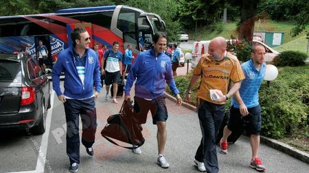 FOTO EXCLUSIV** Steliștii au ajuns în Austria! Vezi programul din cantonament