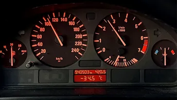 Cum arată un BMW Seria 5 cu aproape 1.000.000 de kilometri parcurşi! Detaliul greu de crezut de la ultima revizie a maşinii