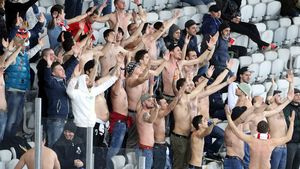 Steaua și Dinamo au fost sancționate de către Comisia de Disciplină a LPF