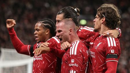 Seară magnifică în Champions League! Liverpool – Atletico 2-1, Napoli – Arsenal 0-1, PSG – Slovan 6-1 și Sporting – Galatasaray 3-1. Barcelona, show cu Feyenoord