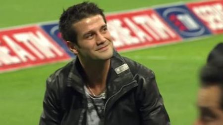 Chivu, relaxat din mijlocul familiei: "Noroc că soția mea se uită la meciuri cu mine că altfel nu vedeam telecomanda"