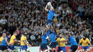 Probleme pentru naționala de rugby a României. Valentin Ursache a fost suspendat o săptămână și nu poate evolua în meciul cu Irlanda