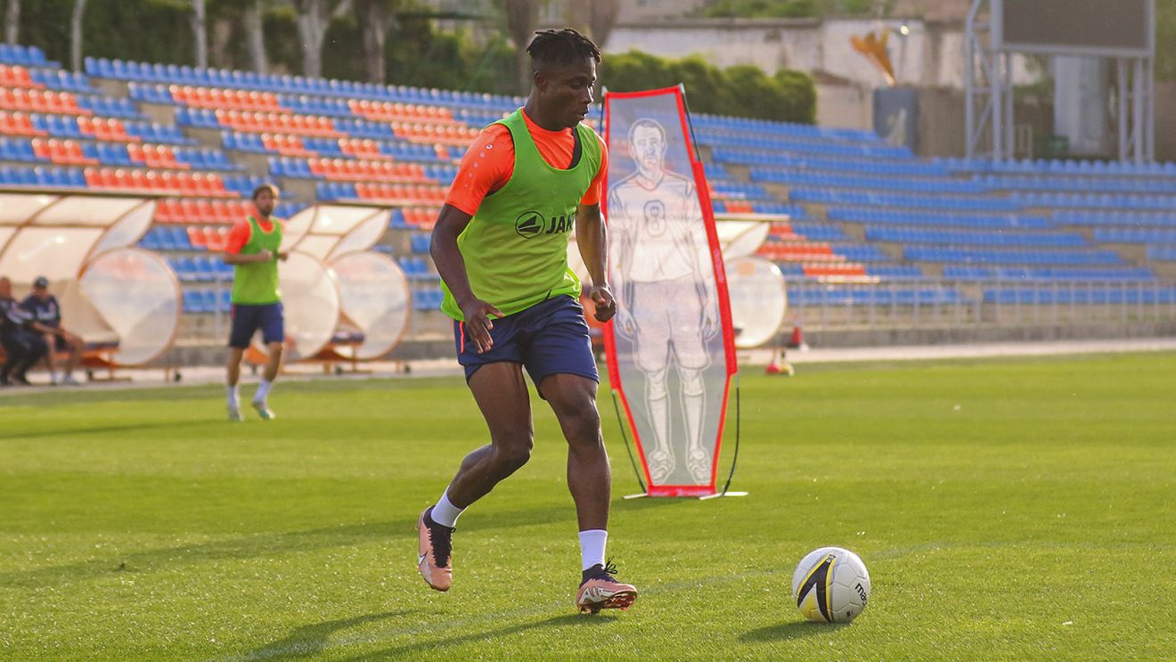 Ce veste pentru Charalambous! Transferul FCSB poate intra direct în meciul cu Sepsi: „A venit!”