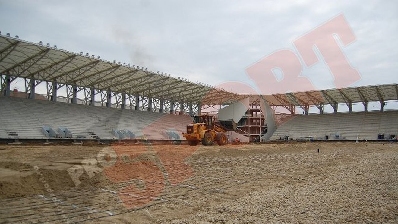 AICI vor tremura toți adversarii "lupilor"! 98 de POZE SPECTACULOASE cu bijuteria Petrolului! Intră și vezi imagini din TOATE unghiurile!** Dinamo e prima care joacă aici