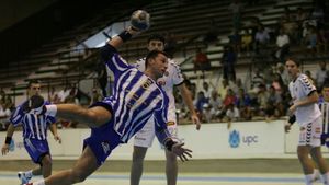 Start întârziat pentru Poli