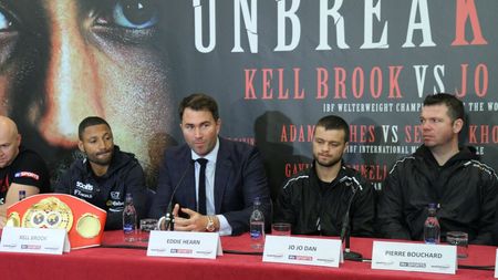 Moștenitorul imperiului de 1 miliard de euro creat de tatăl său trage un serios semnal de alarmă după moartea subită a campionului