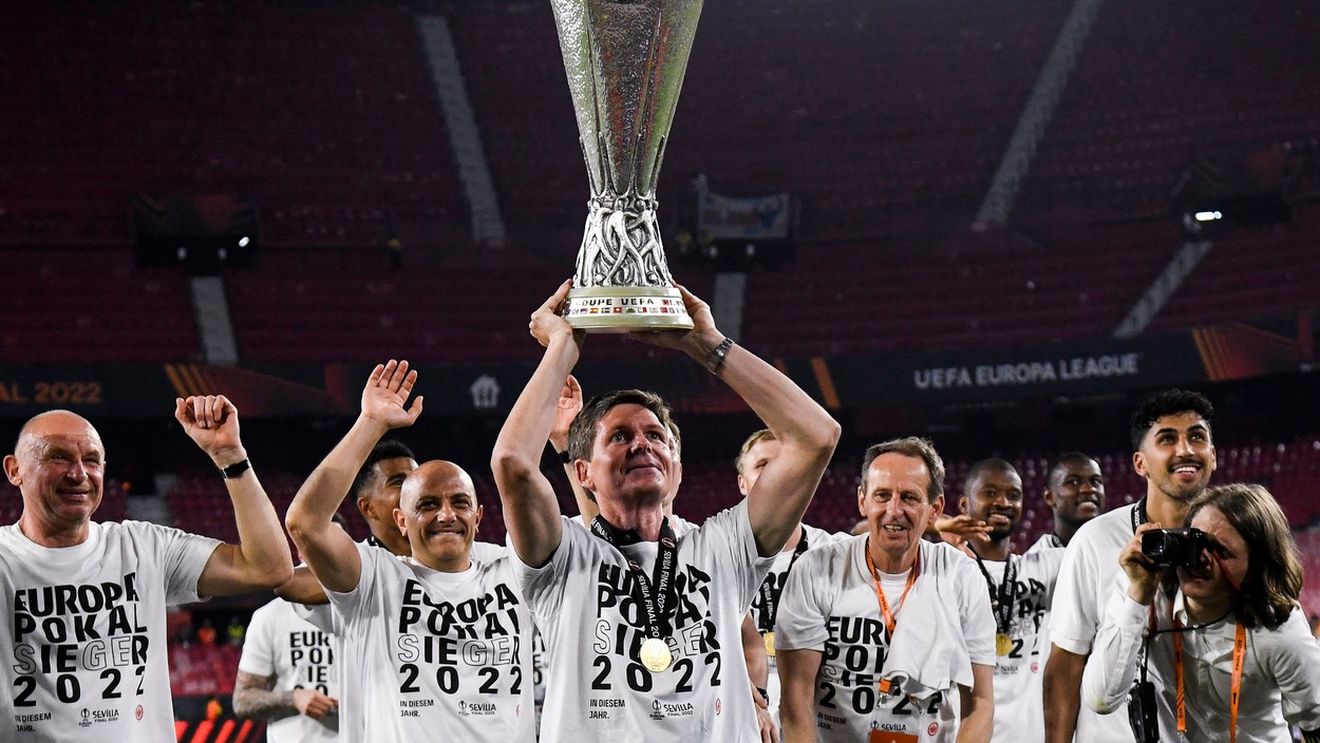 Frankfurt, Cornel Dinu, o noapte și o ploaie