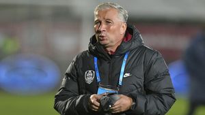 Plecare de ultimă oră de la CFR Cluj: cel mai scump jucător adus de Dan Petrescu în vară își face bagajele pentru a semna în Suedia