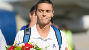 Francezii sunt la picioarele lui David Popovici, după aurul de la Europene: „Superb!”