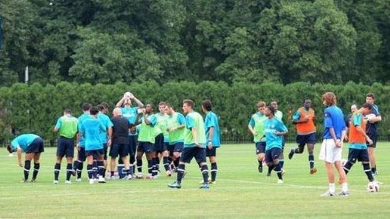 Chivu l-a impresionat pe Benitez!** "A făcut show la antrenament"