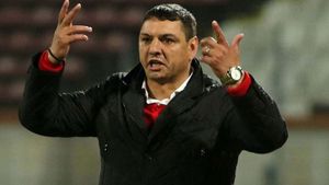 Ionel Ganea iese la atac! Fostul atacant, tiradă la adresa FCSB: „Trebuie să aducă antrenor profesionist! Gigi le are cu oile, nu cu fotbalul!”