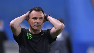 Toni Petrea a demisionat de la FCSB după înfrângerea cu Rapid! Gigi Becali a anunțat cine va conduce echipa