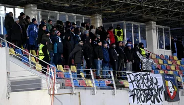 Linie roșie pentru fanii Corvinului! Se opun ideii ca echipa să se mute la Petroșani: ”Corvinul, inimă hunedoreană, nu anexă județeană!”