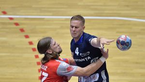 Dinamo București, învinsă de rivala Constanța în etapa a 16-a a Ligii Zimbrilor. S-a jucat cu nervii întinși la maximum! Arbitrii au acordat 17 eliminări