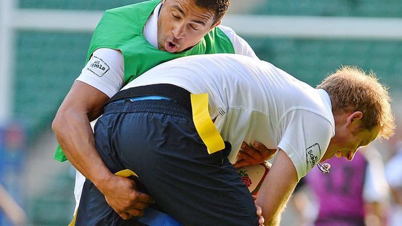 "Atac la 'bijuteriile' Coroanei" Prințul Harry a oferit o imagine memorabilă