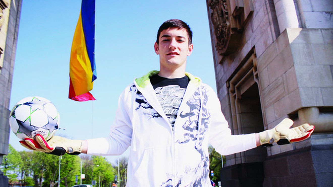 La 15 ani era la Real, la 17 ani ținea rezervă un portar de 20 milioane de euro, acum nu are loc în Liga I! Cum puteam avea portari la ambele echipe din Manchester