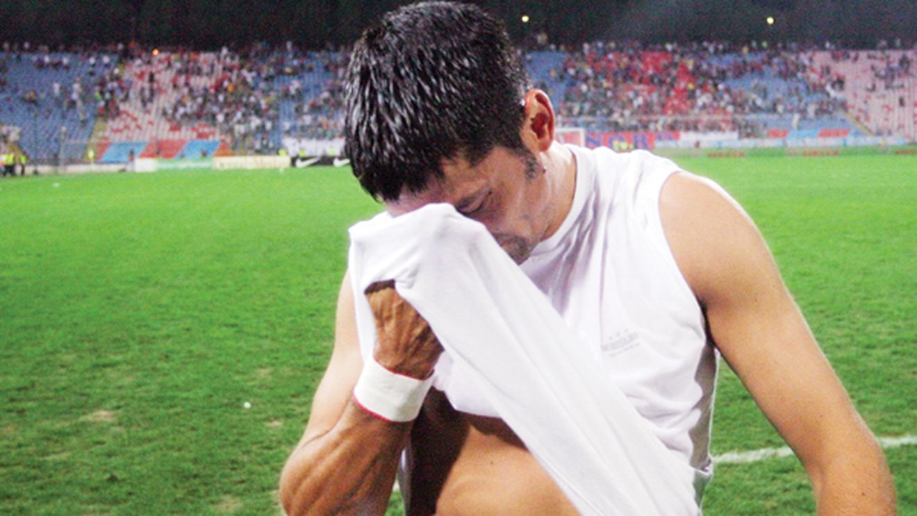 Devotament de "câine"! Dănciulescu joacă cu burta goală la Dinamo!