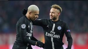 Președintele lui PSG a pus capăt speculațiilor: "Neymar și Mbappe rămân 2000% la PSG"