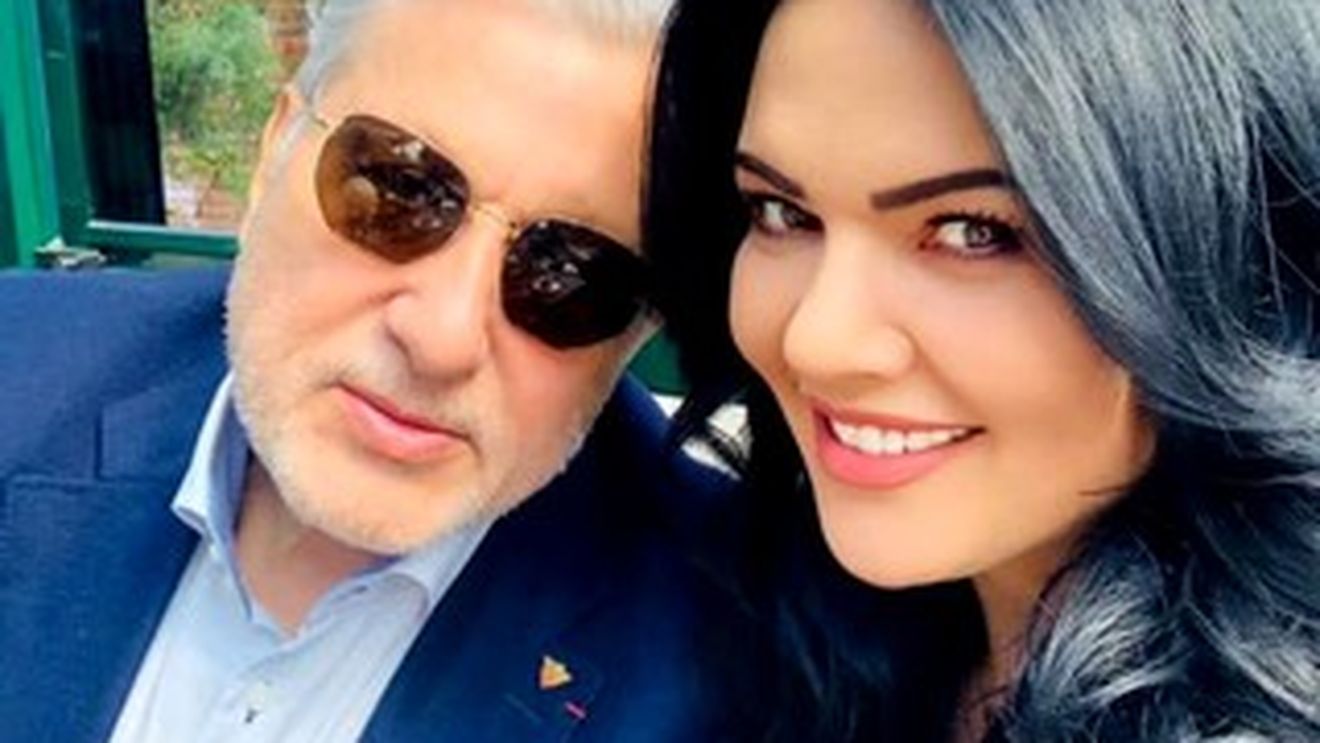 Nu locuiesc împreună, dar Ilie Năstase o răsfață pe soția cu aproape 30 de ani mai tânără! Ioana Simion l-a dat de gol pe fostul tenismen