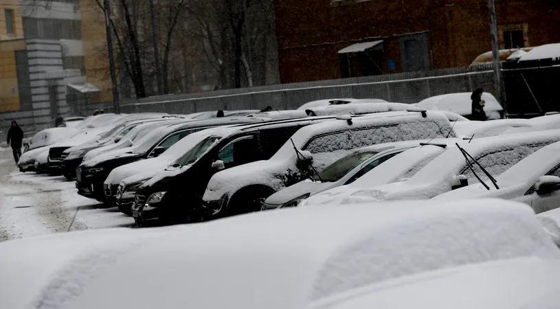 Vine ninsoarea în București mai repede decât se credea. Prognoza meteo dată de specialiștii Accuweather s-a schimbat radical: când începe să ningă și ce se va întâmpla cu derby-ul Dinamo - FCSB!