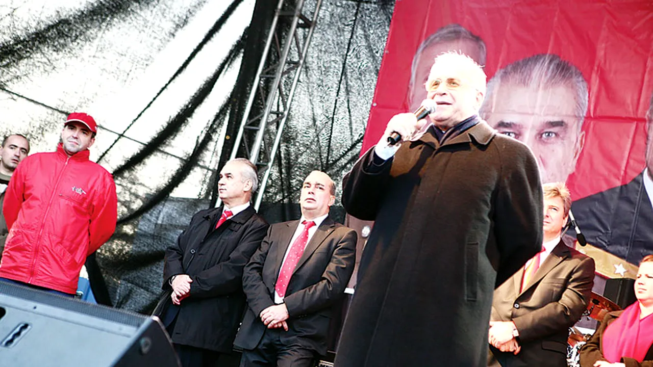 Anghel Iordănescu, urmărit pas cu pas, în campanie