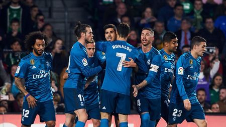 Nebunie în Betis - Real Madrid! Opt goluri și o bornă istorică pentru "galactici"