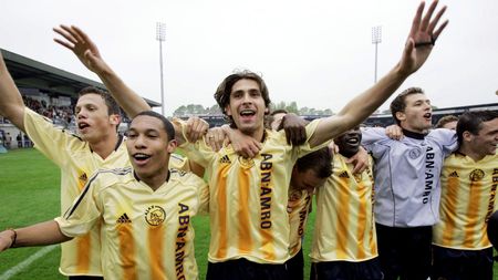 "Vine lângă mine și îmi dă o palmă peste cap!". Dezvăluiri senzaționale făcute de Bogdan Lobonț. Insider la Ajax, secretul cuplului Nesta-Maldini și prezentarea pe care nici Zlatan nu reușeau să și-o "construiască" singur 